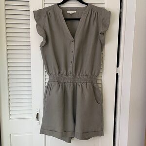 Grade & Gather Ruffle Sleeve Romper, 100% linen | Gray | Size M